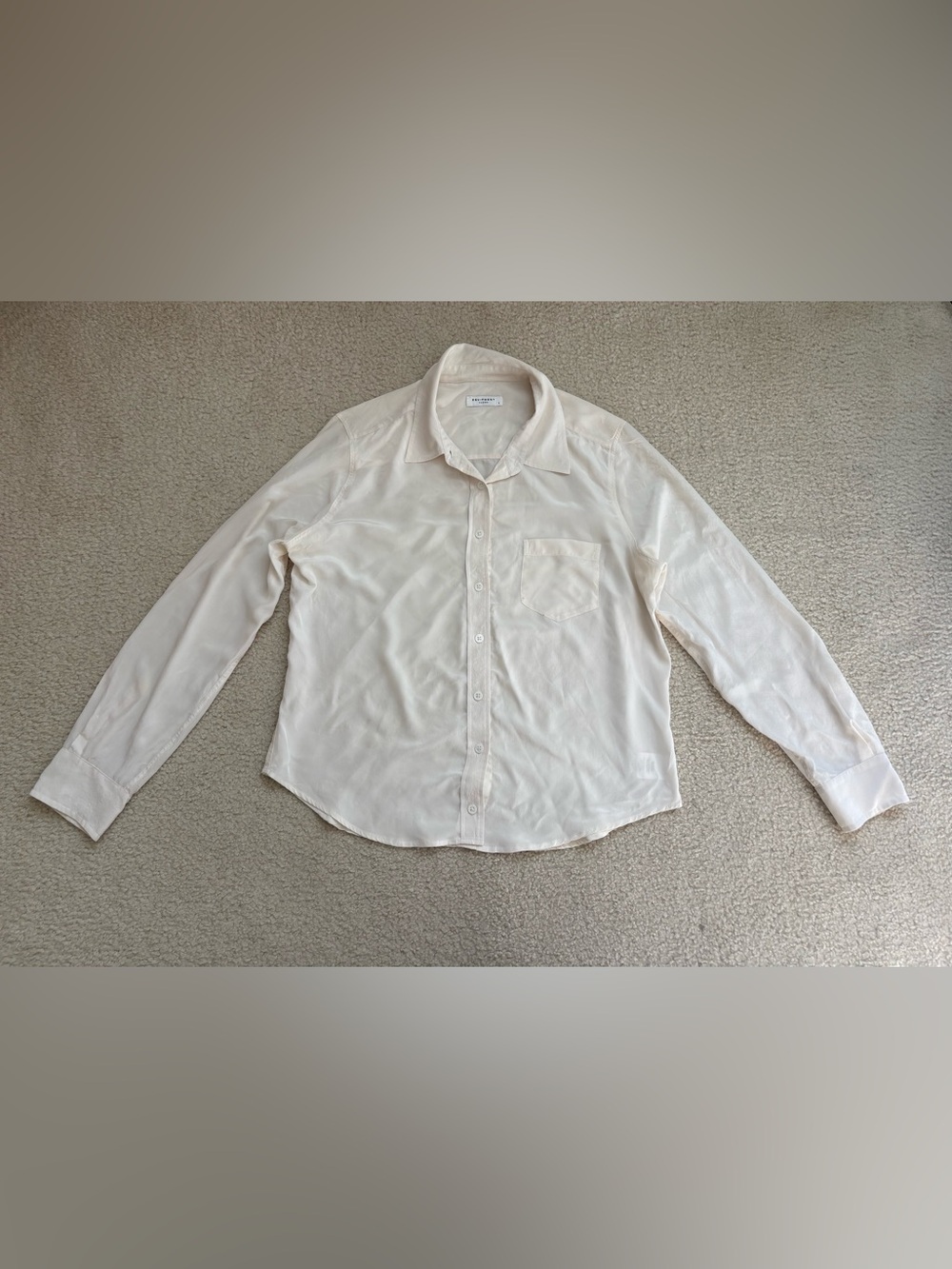 Equipment Femme cream ivory silk button up blouse sz L business preppy workwear